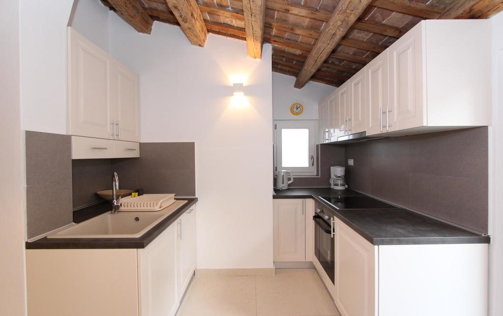 Apartment Danalu Rovigno Esterno foto