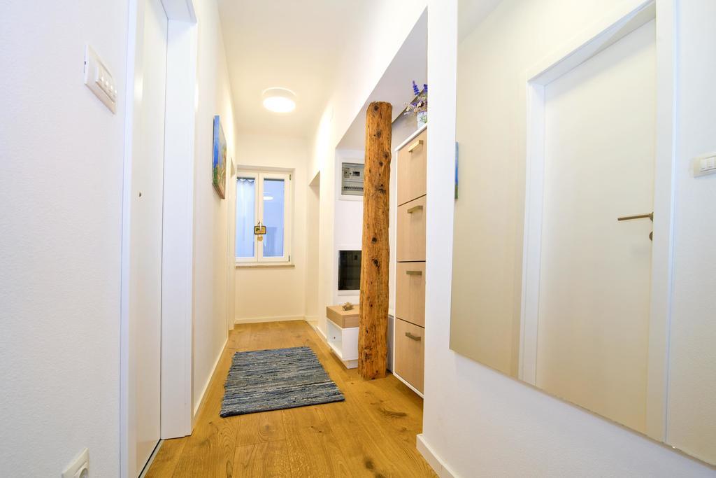 Apartment Danalu Rovigno Esterno foto